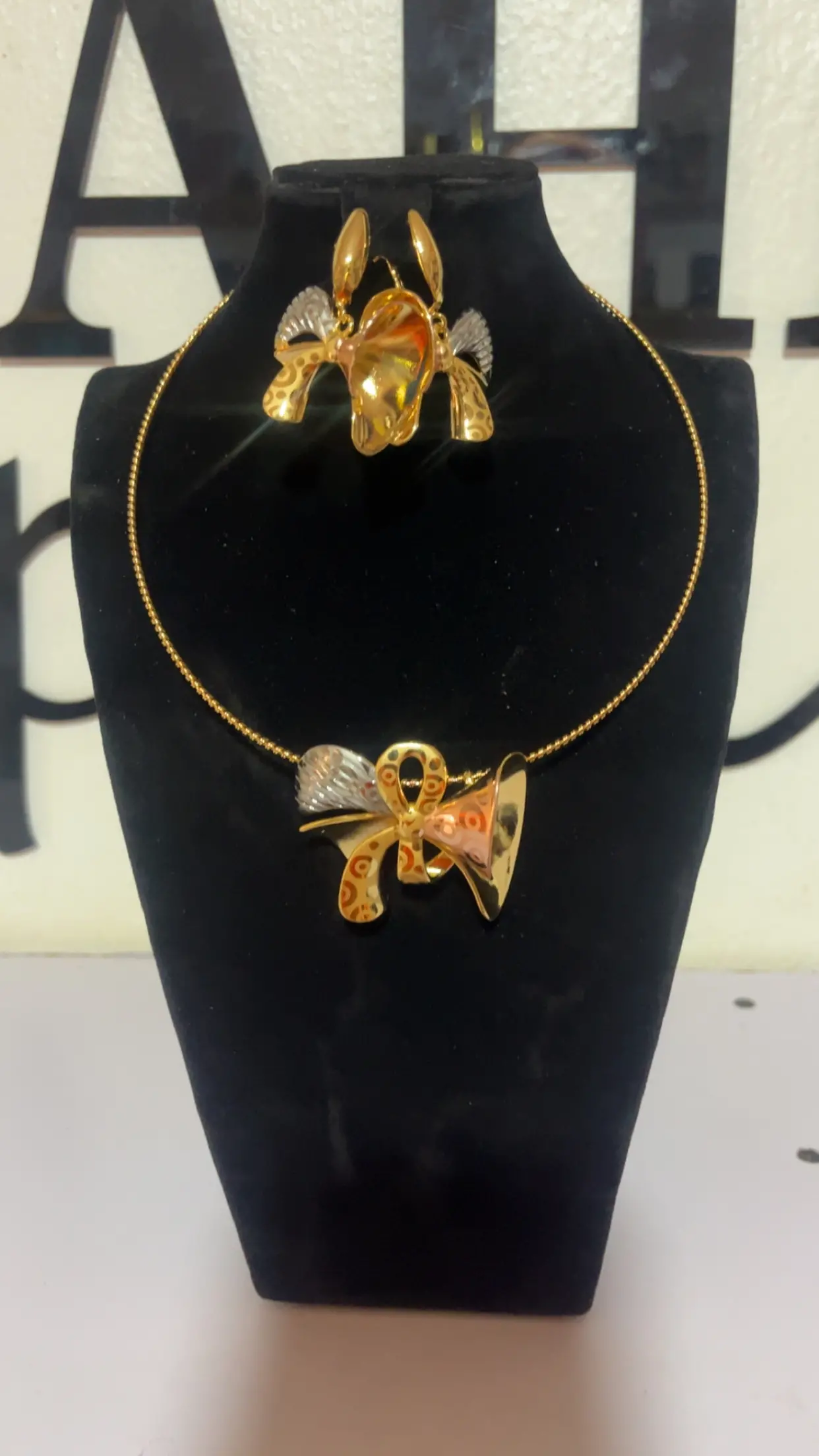 Gold Brazilian set .