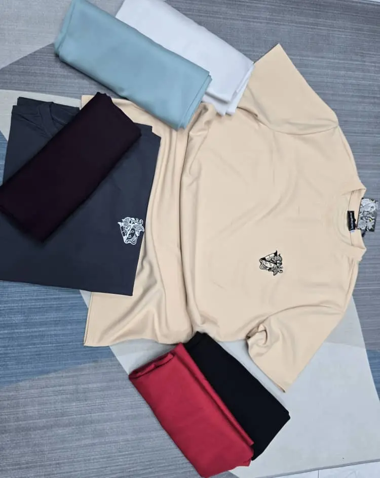 Round neck polo
