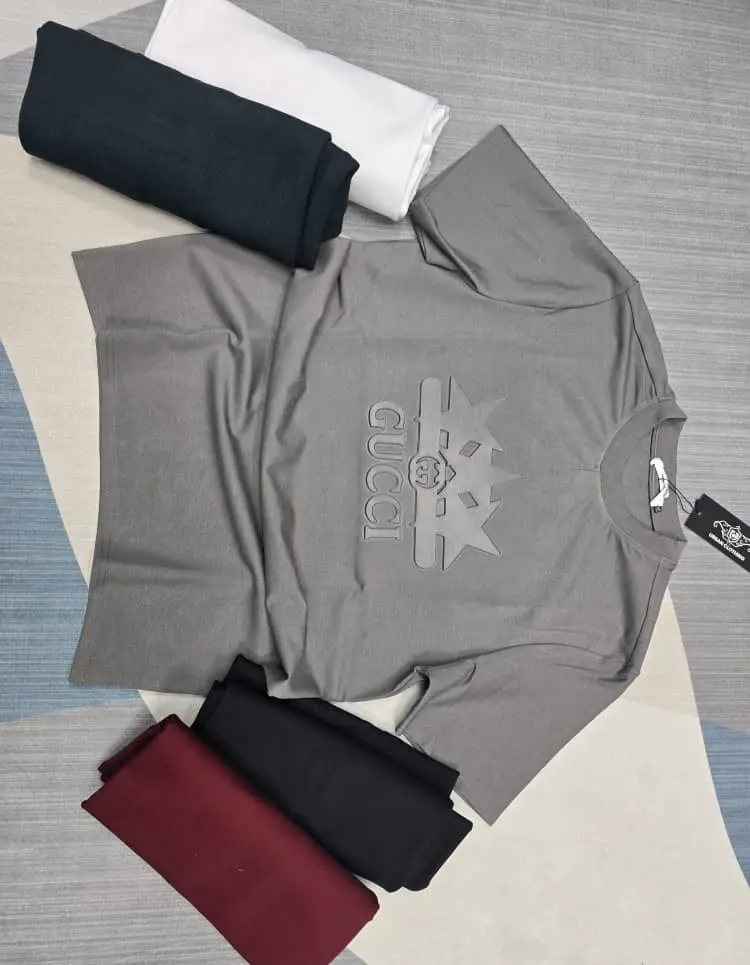 Round neck polo