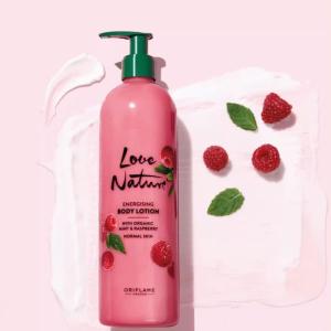 Raspberry and mint cream