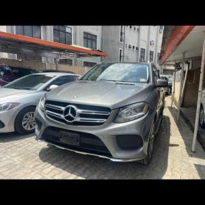 Mercedes Benz GLE350